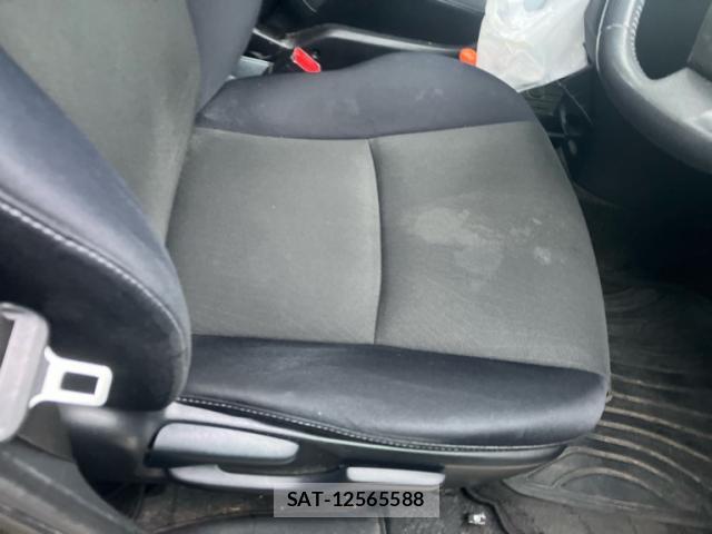 Toyota WISH 2009-11 8378714-11