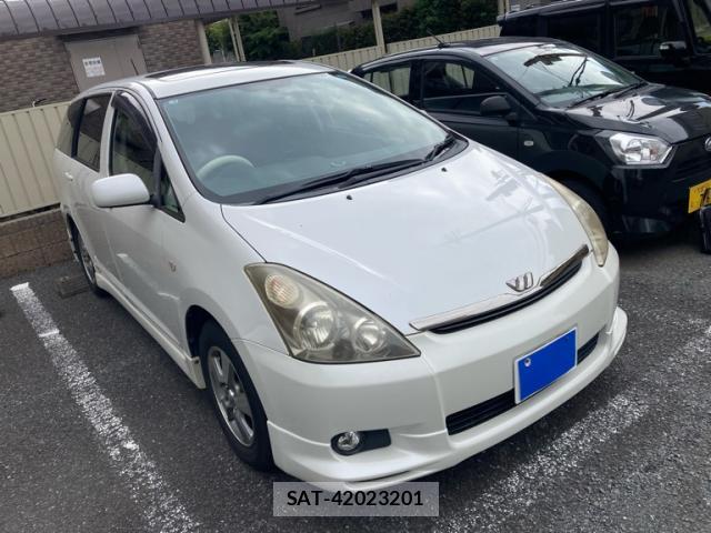 Toyota WISH 2005-04 8379886-13