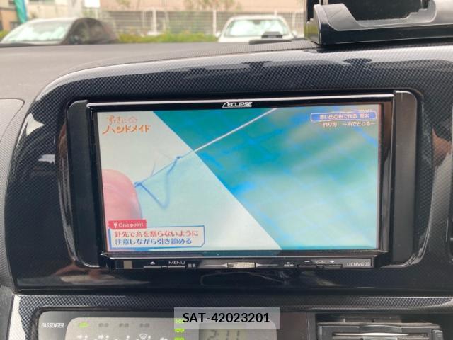 Toyota WISH 2005-04 8379886-17