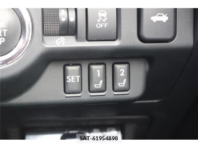 Subaru WRX S4 2016-02 8379725-4