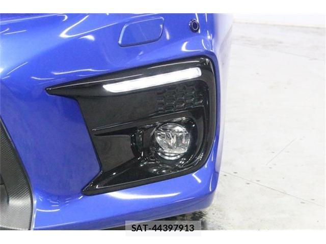 Subaru WRX S4 2018-10 8380077-15