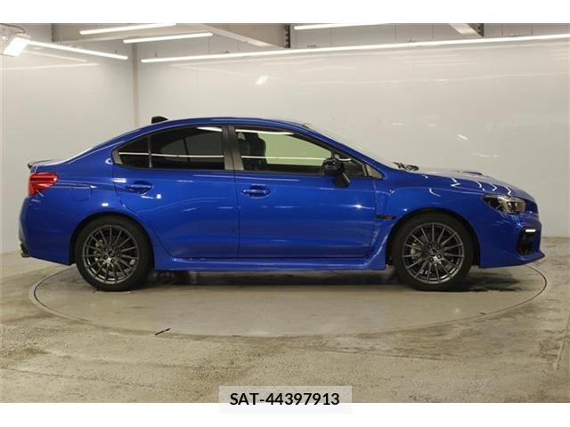 Subaru WRX S4 2018-10 8380077-3