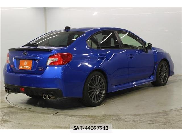 Subaru WRX S4 2018-10 8380077-4