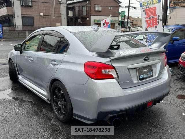 Subaru WRX S4 2015-03 8380205-1