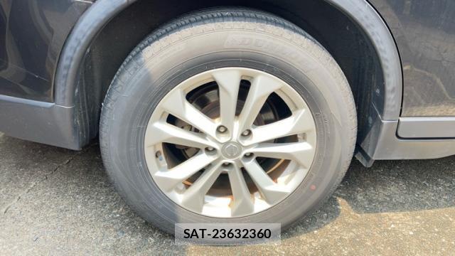 Nissan X-TRAIL 2014-04 8378993-12