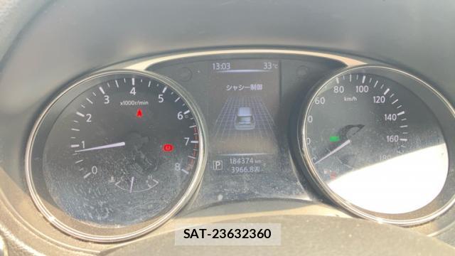 Nissan X-TRAIL 2014-04 8378993-15