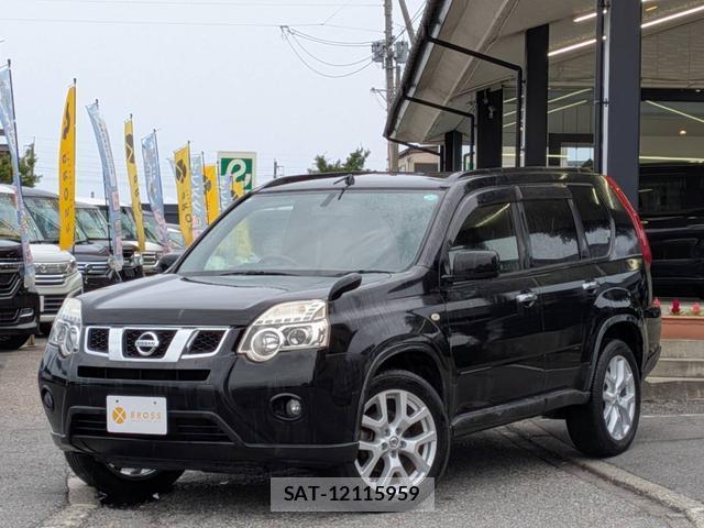 Nissan X-TRAIL 2013-08 8379279-0