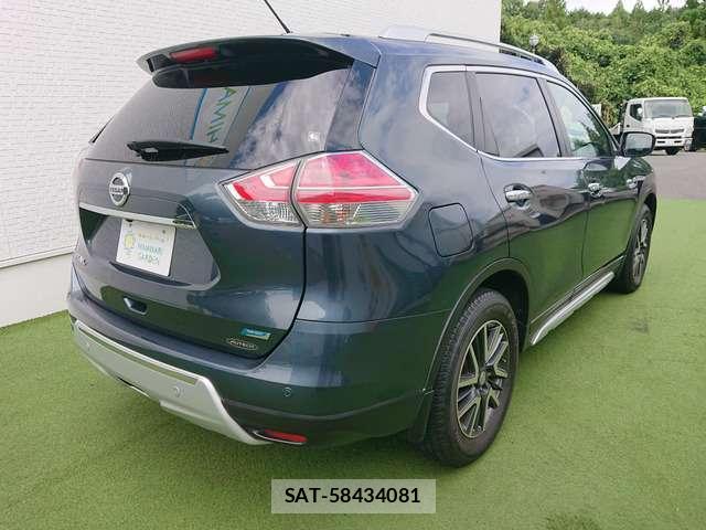 Nissan X-TRAIL 2014-03 8380138-1