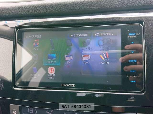 Nissan X-TRAIL 2014-03 8380138-5