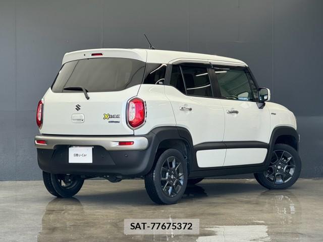 Suzuki X BEE 2021-08 8378861-1