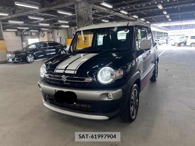 Suzuki X BEE 2022-12 8379188-6