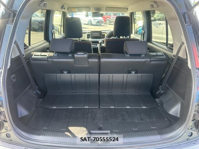 Suzuki X BEE 2018-01 8379331-16