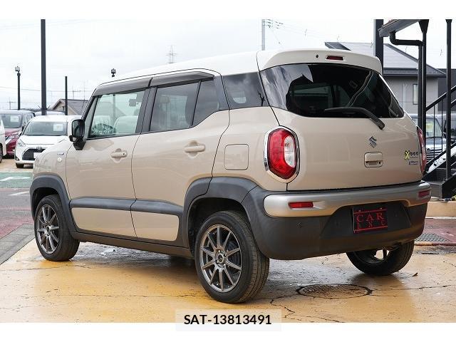 Suzuki X BEE 2018-04 8379923-1