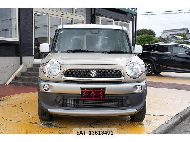 Suzuki X BEE 2018-04 8379923-13