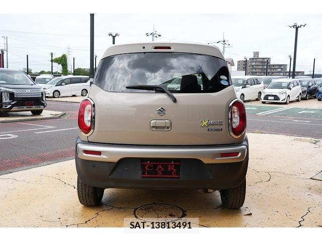 Suzuki X BEE 2018-04 8379923-17