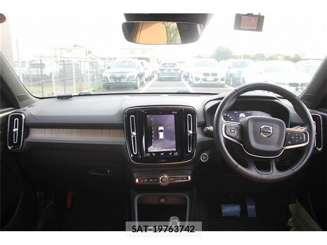 Volvo XC40 2019-11 8379731-13