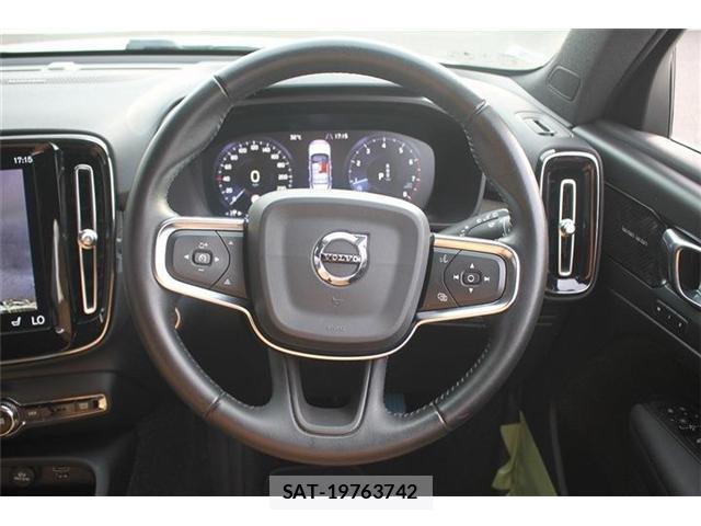 Volvo XC40 2019-11 8379731-14