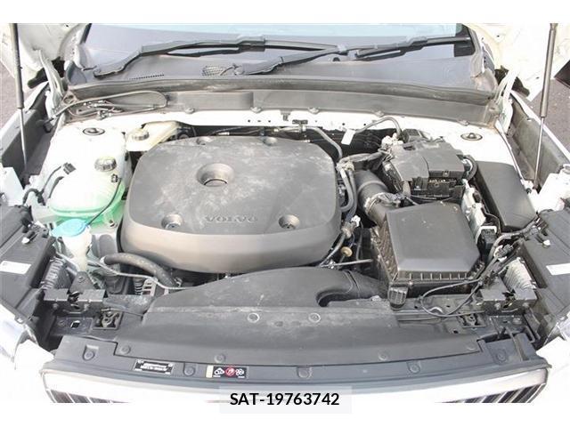 Volvo XC40 2019-11 8379731-18