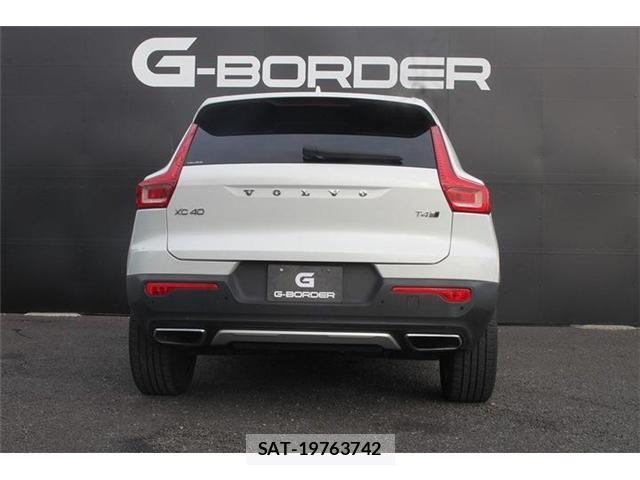 Volvo XC40 2019-11 8379731-8
