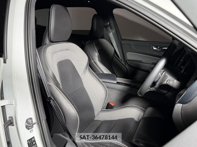 Volvo XC60 2020-01 8379536-4