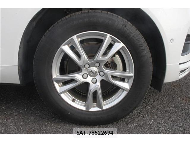 Volvo XC60 2018-09 8379730-16