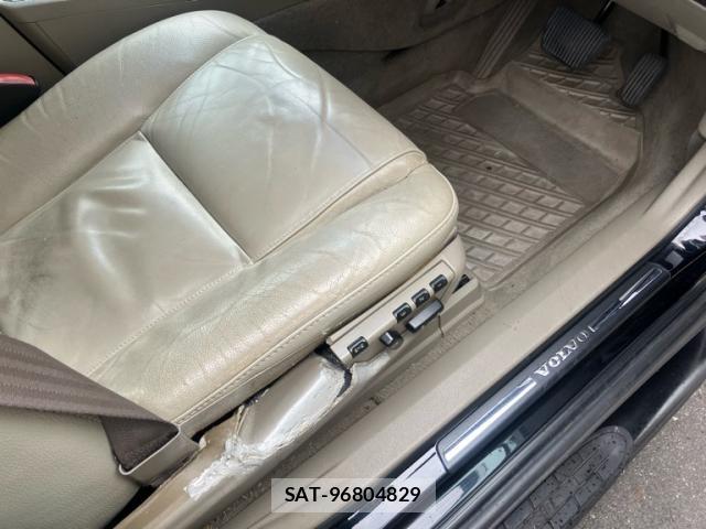 Volvo XC90 2005-05 8378883-16