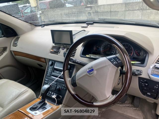 Volvo XC90 2005-05 8378883-19