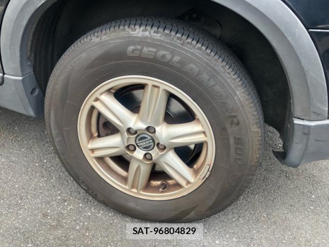 Volvo XC90 2005-05 8378883-4