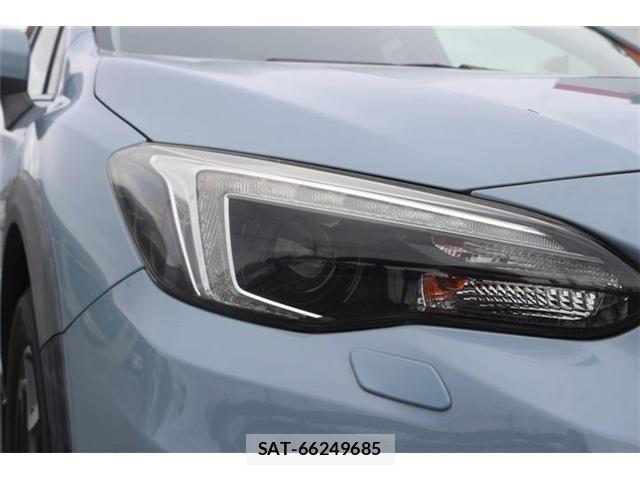 Subaru XV 2017-08 8379718-11