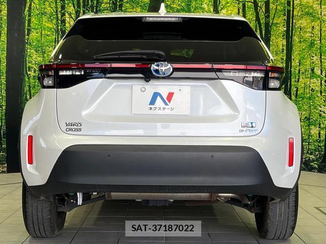 Toyota YARIS CROSS 2023-01 8378657-14