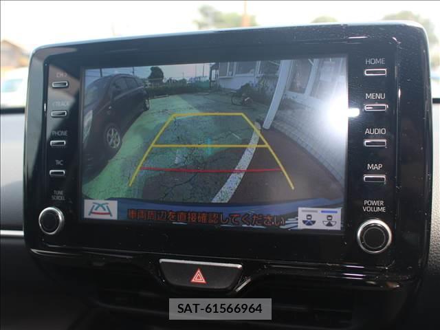 Toyota YARIS CROSS 2021-09 8378960-11