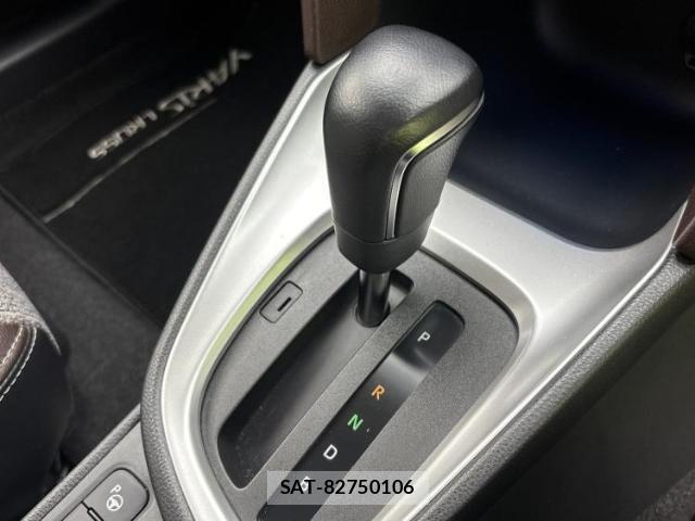 Toyota YARIS CROSS 2021-12 8380175-17
