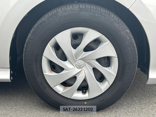 Toyota YARIS 2021-01 8378613-19