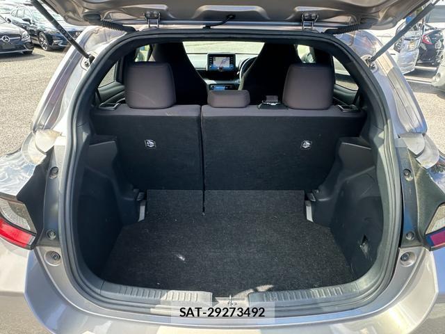 Toyota YARIS 2021-09 8379330-19