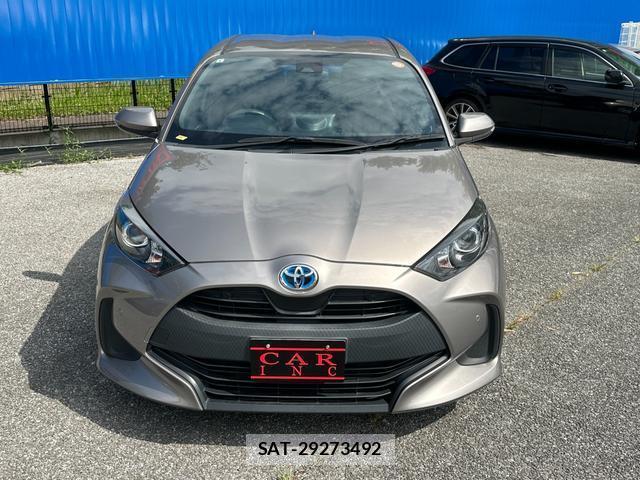 Toyota YARIS 2021-09 8379330-7