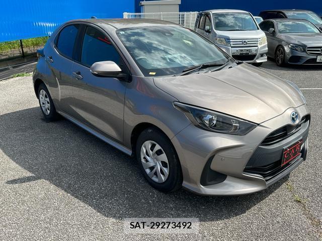 Toyota YARIS 2021-09 8379330-8