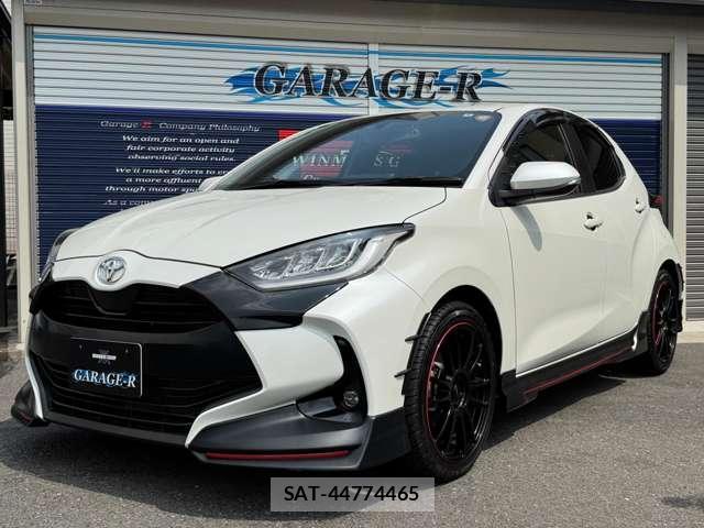 Toyota YARIS 2020-06 8380207-16