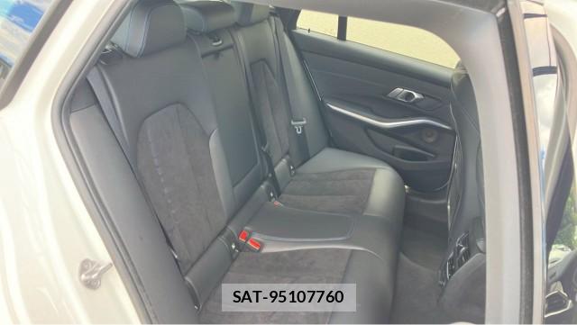 Bmw 3 SERIES 2021-02 8434719-6