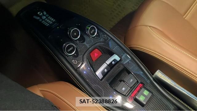 Ferrari 458 Spider 2013-11 8434629-13