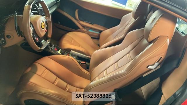 Ferrari 458 Spider 2013-11 8434629-5