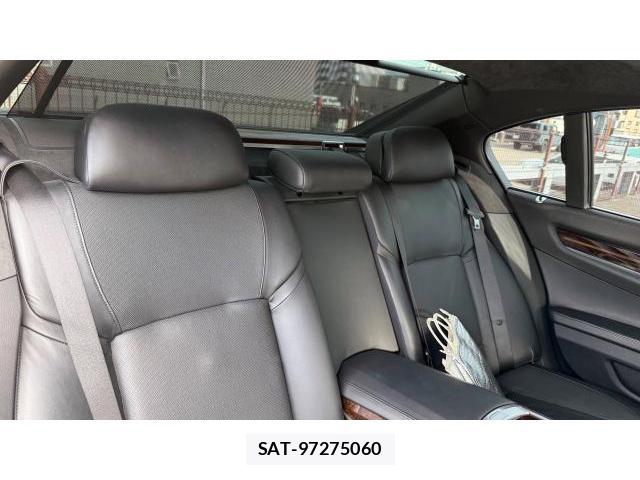 Bmw 7 SERIES 2011 8434566-6