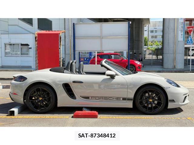 Porsche 718 Boxster 2025 8434512-5