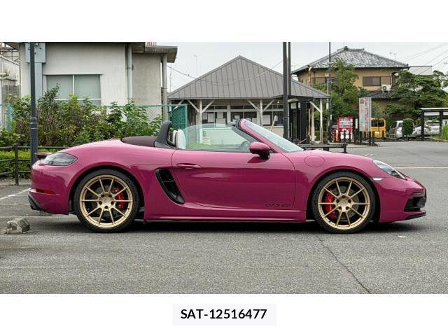 Porsche 718 Boxster 2026-10 8434582-4