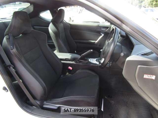 Toyota 86 2019-04 8435187-3