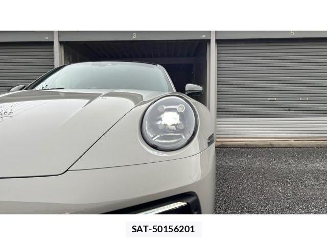 Porsche 911 2023 8434294-10