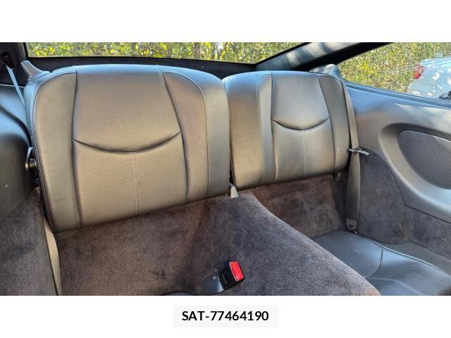 Porsche 911 2004-12 8434322-11