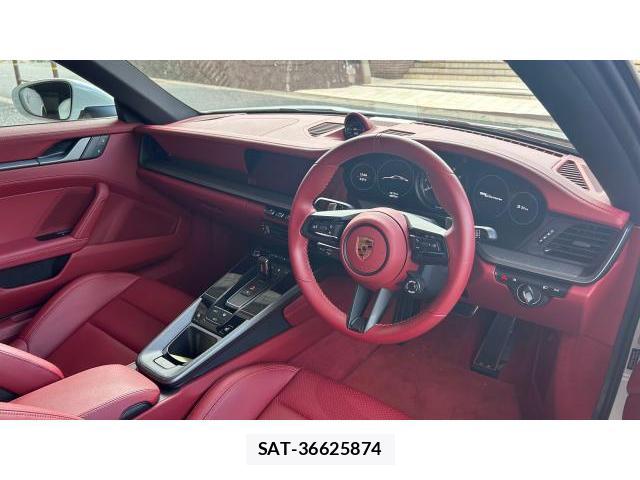 Porsche 911 2023 8434341-5