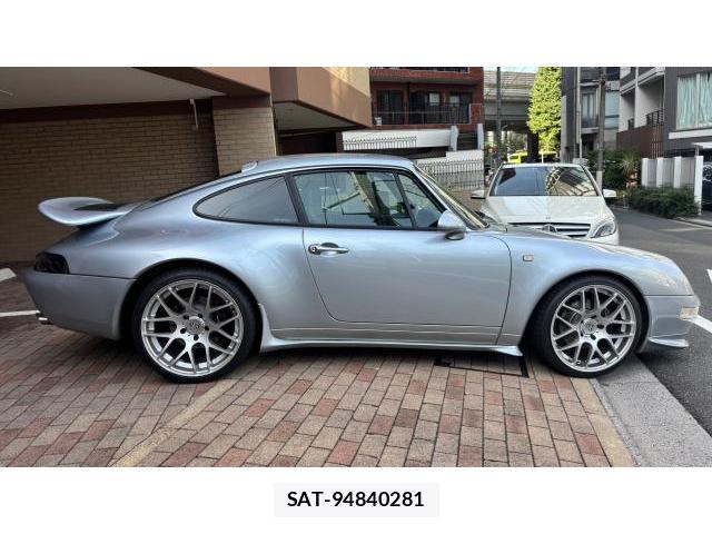Porsche 911 1995 8434382-2