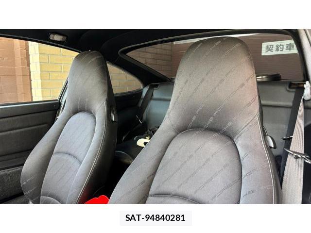 Porsche 911 1995 8434382-6