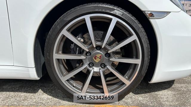 Porsche 911 2015-11 8434748-7